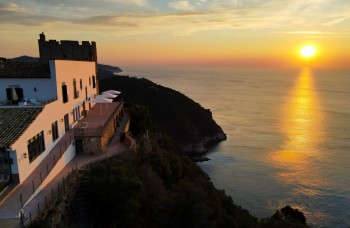 Qué hacer este verano en la Costa Brava: planes en Llafranc y el Empordà con el hotel perfecto frente al mar